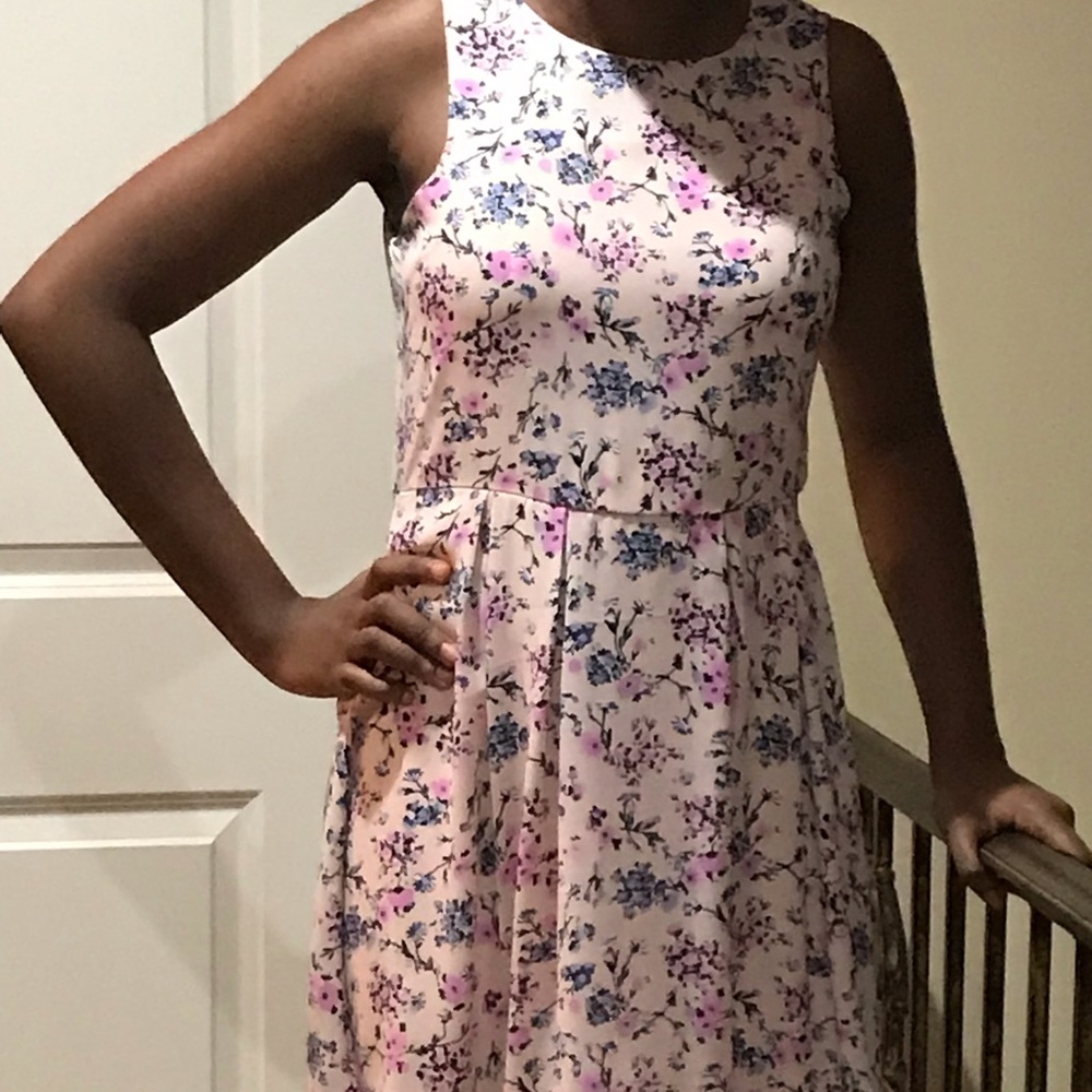 Girls XL pink, flower print dress